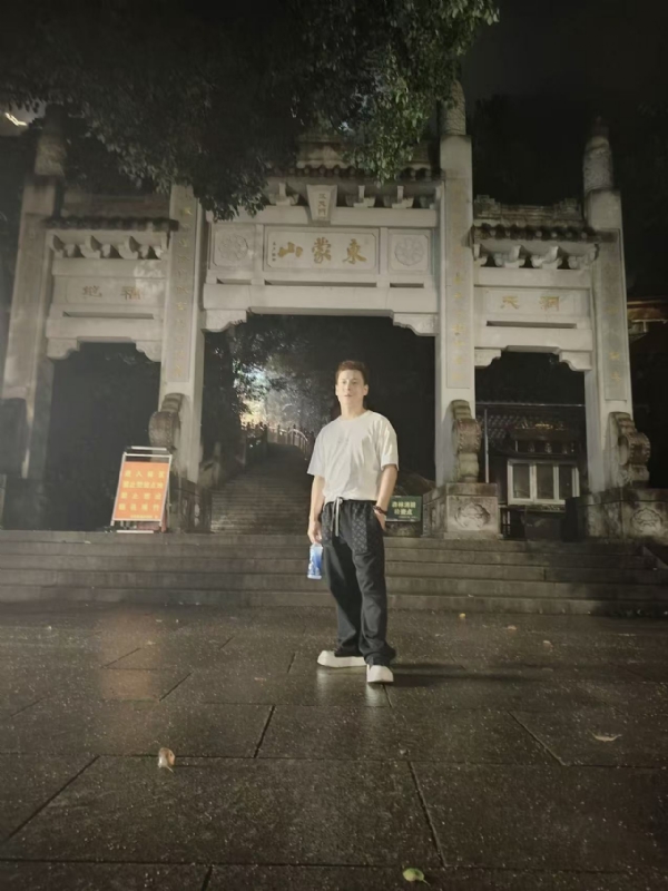 慕晨的第一张照片--佛山相亲服务中心