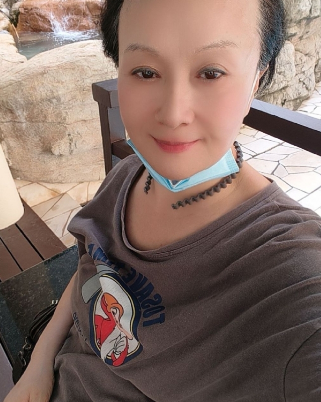 hong的第三张照片--佛山相亲服务中心