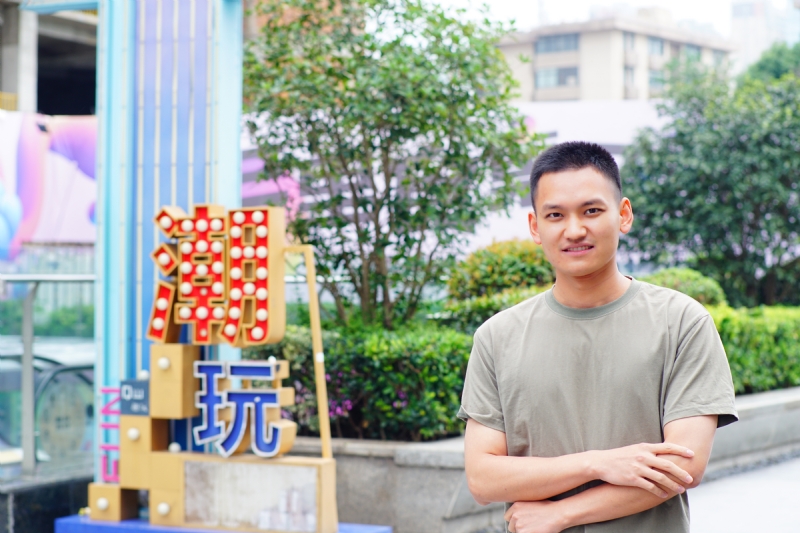 陌上烟雨的第一张照片--佛山相亲服务中心