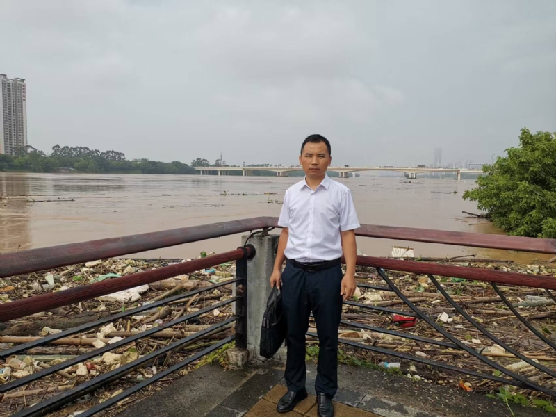 石泽根的第一张照片--佛山相亲服务中心