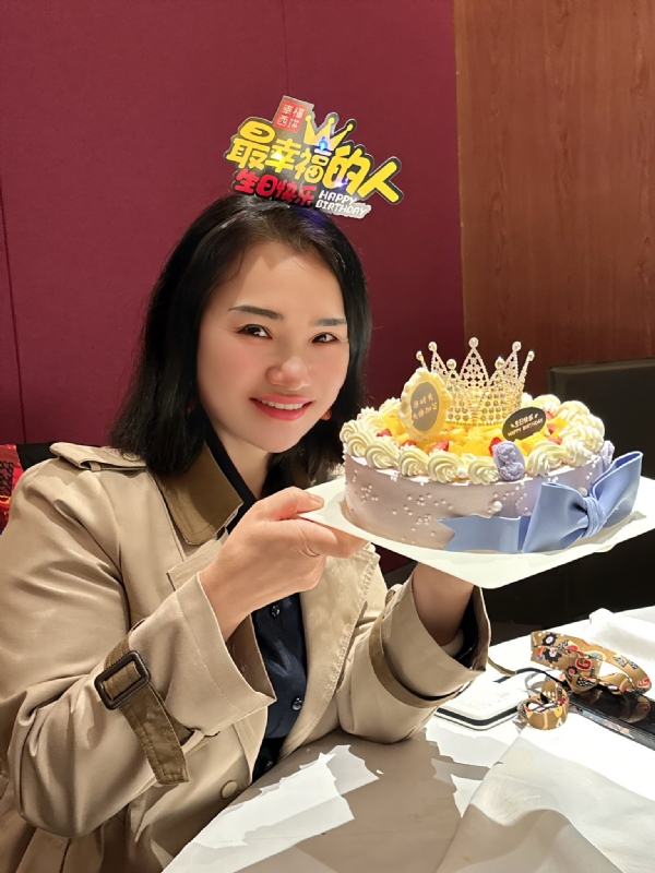 Apple的第一张照片--佛山相亲服务中心