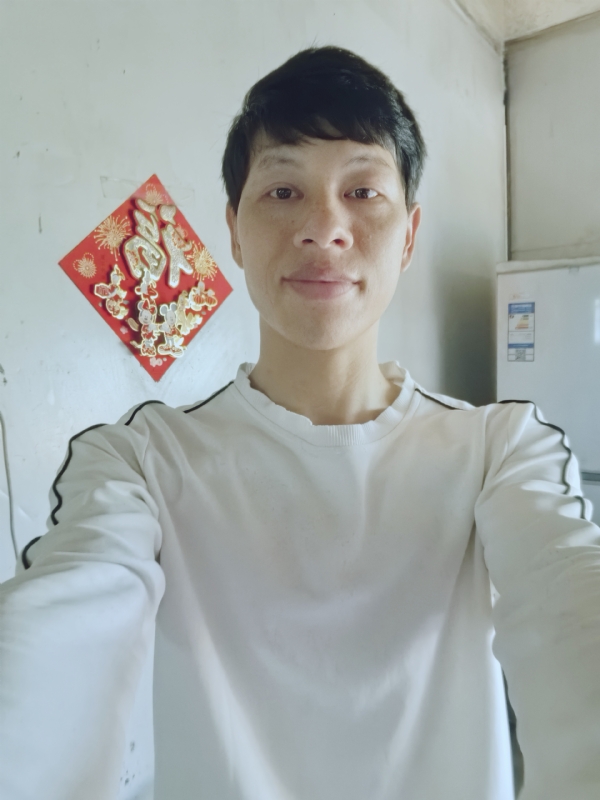 夏风微凉的第一张照片--佛山相亲服务中心