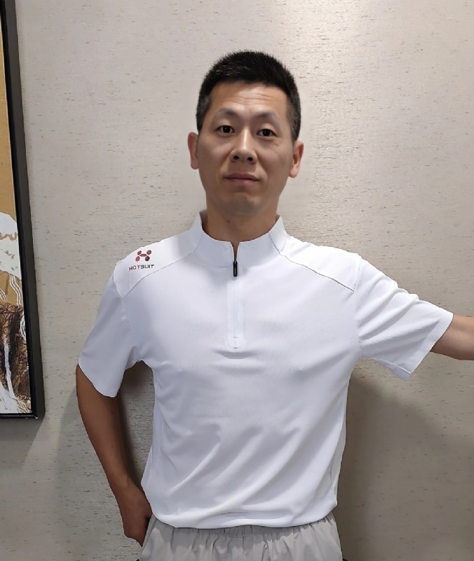 红旗下长大的第一张照片--佛山相亲服务中心