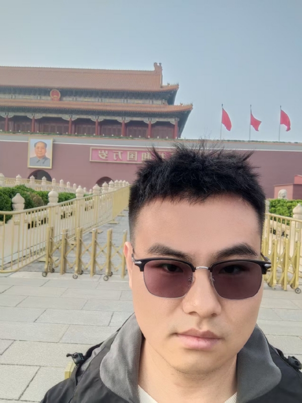 喧嚣的风的第一张照片--佛山相亲服务中心