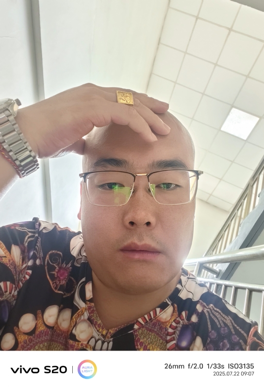 一生诺言的第五张照片--佛山相亲服务中心