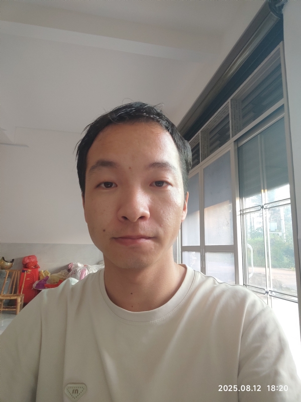 杨培鑫的第一张照片--佛山相亲服务中心