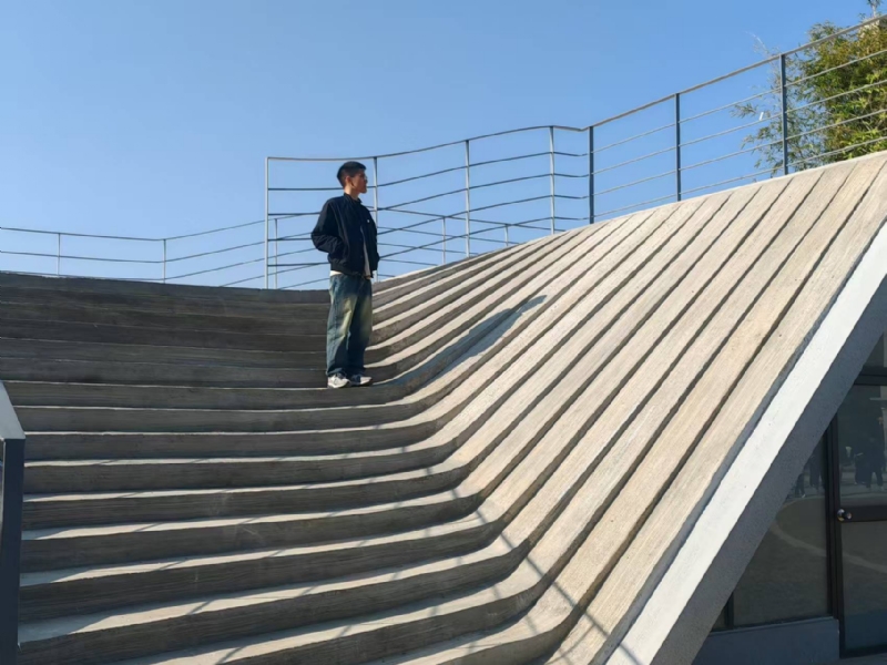 风微心动的第一张照片--佛山相亲服务中心