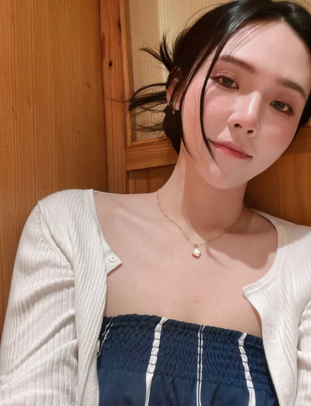 lina的第一张照片--佛山相亲服务中心