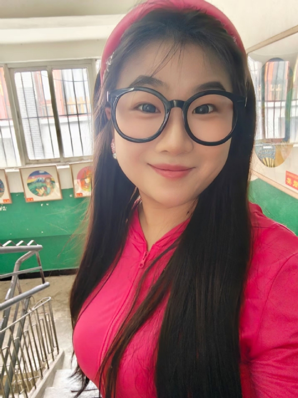 颂宜的第一张照片--佛山相亲服务中心