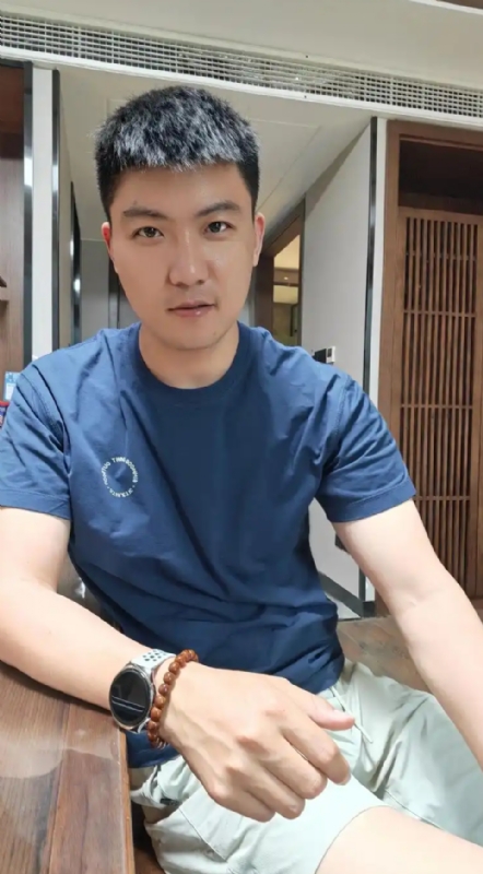 大鹏展翅的第一张照片--佛山相亲服务中心