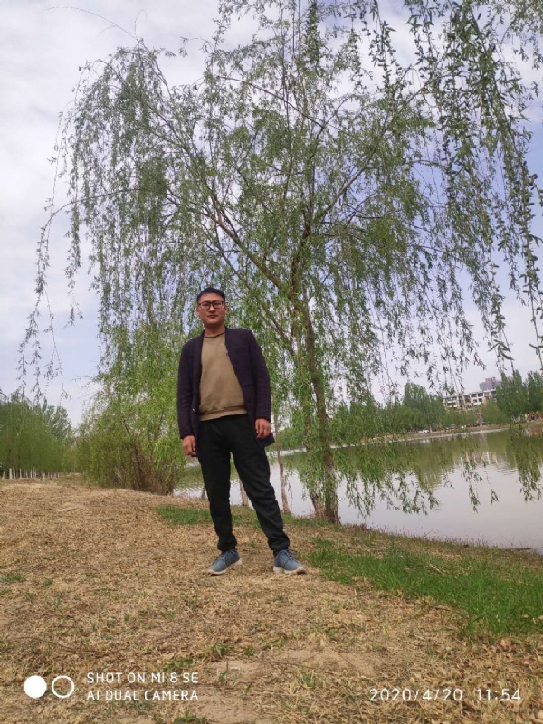 风中的烟头的第一张照片--佛山相亲服务中心