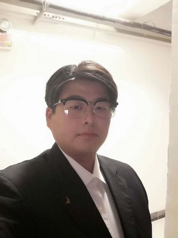 孤独一人的第一张照片--佛山相亲服务中心