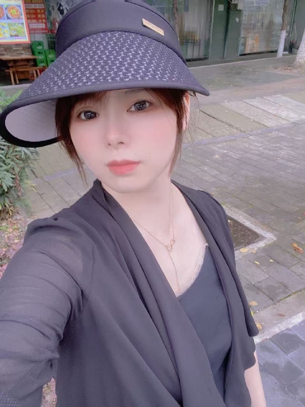 敏宝的第三张照片--佛山相亲服务中心