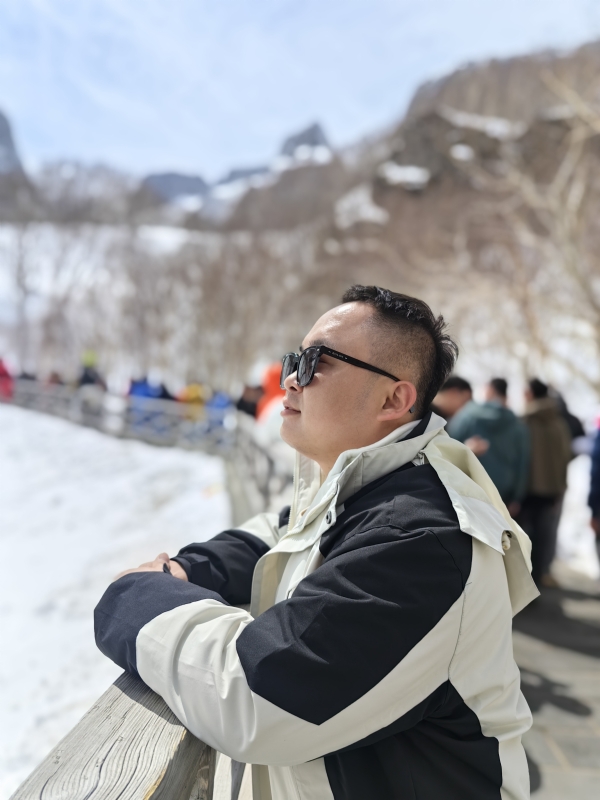 小龙的第一张照片--佛山相亲服务中心