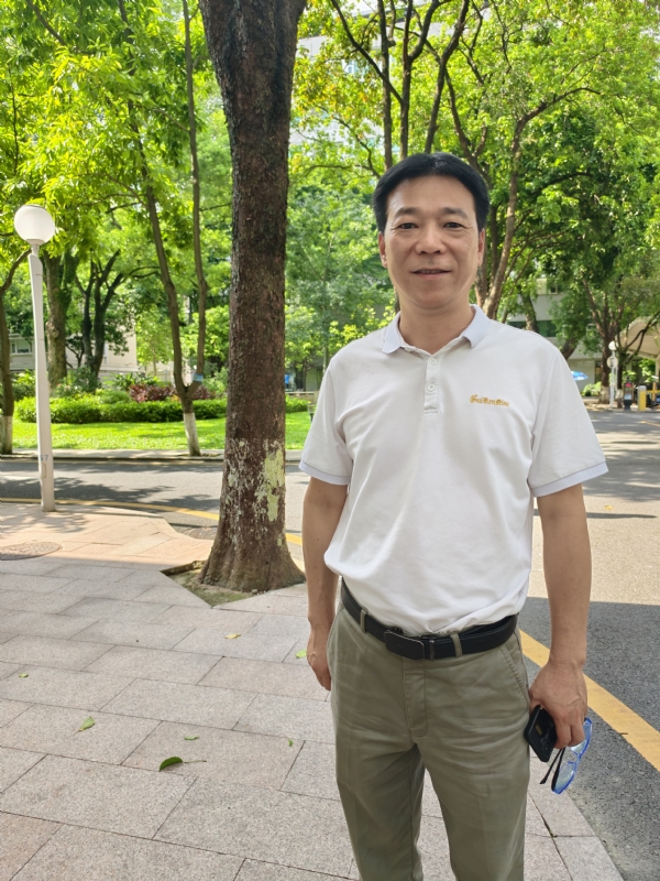 哈哥的第一张照片--佛山相亲服务中心