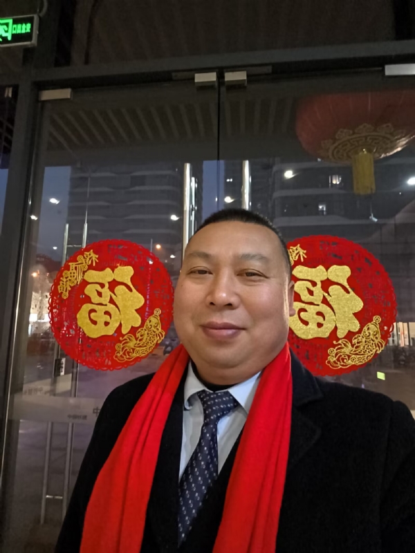 半百悟红尘的第一张照片--佛山相亲服务中心