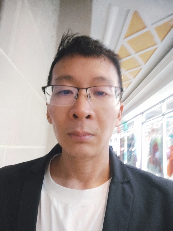 欣欣向荣的第一张照片--佛山相亲服务中心