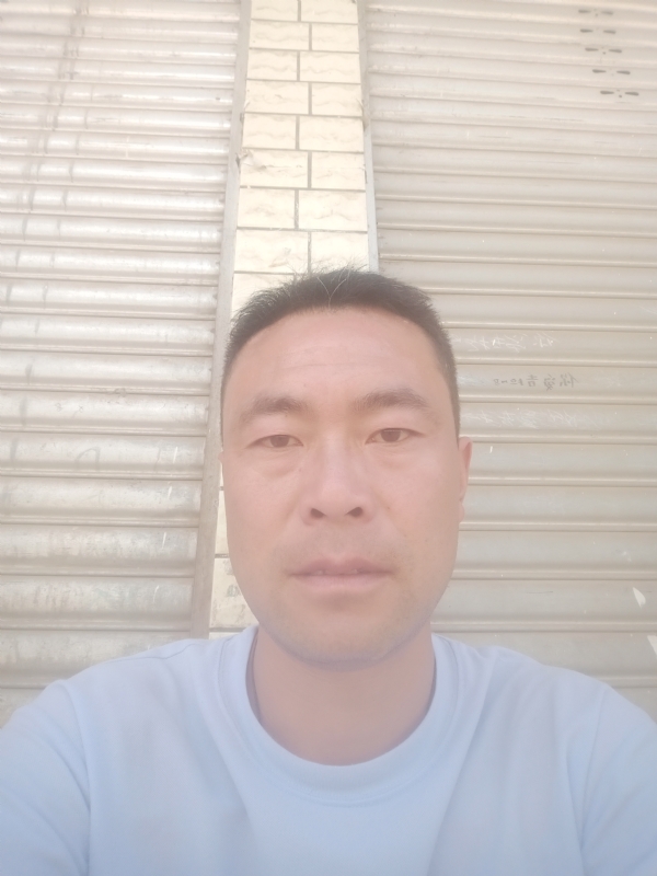 尘缘的第一张照片--佛山相亲服务中心