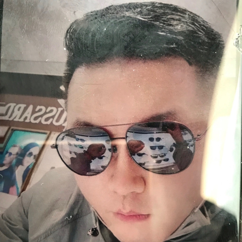 至尊宝的第一张照片--佛山相亲服务中心