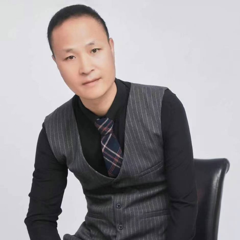 子昂的第二张照片--佛山相亲服务中心