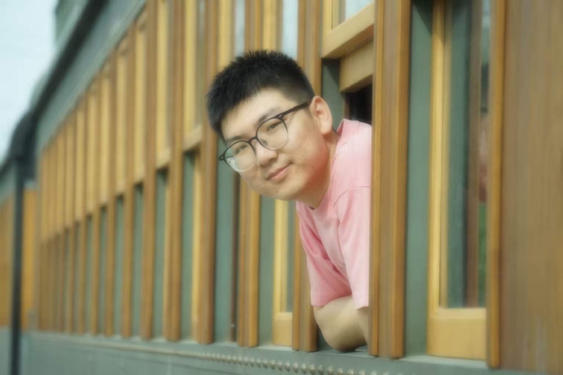 锦瑟无端五十弦的第一张照片--佛山相亲服务中心