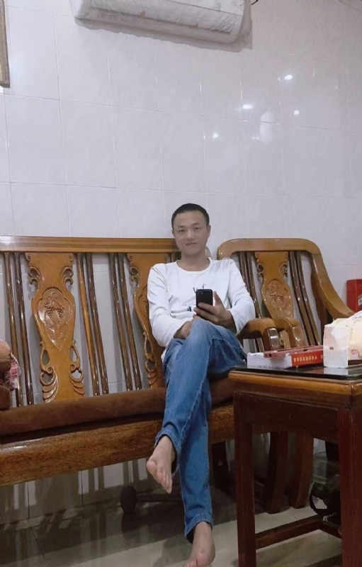 知年的第三张照片--佛山相亲服务中心