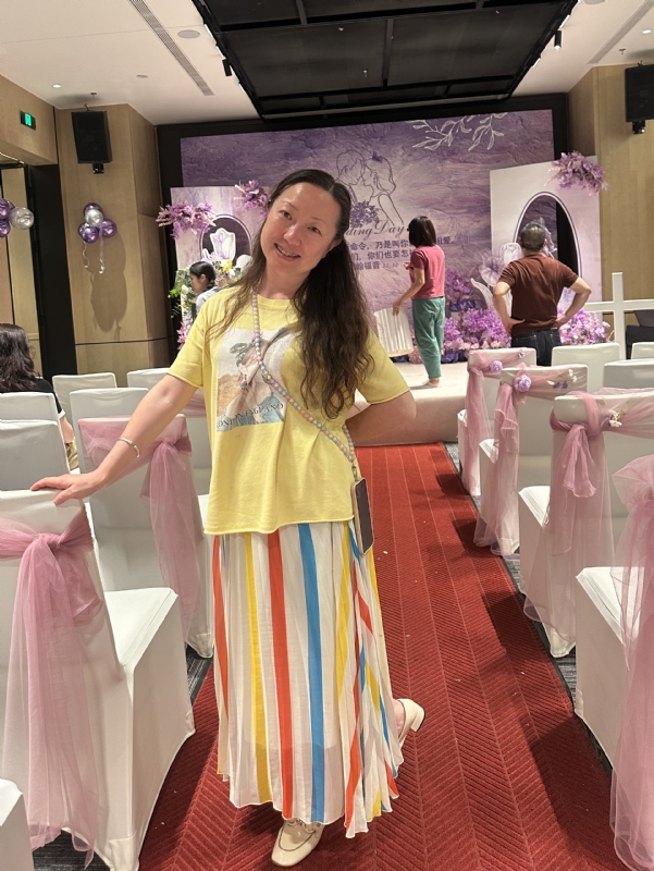 stella的第一张照片--佛山相亲服务中心