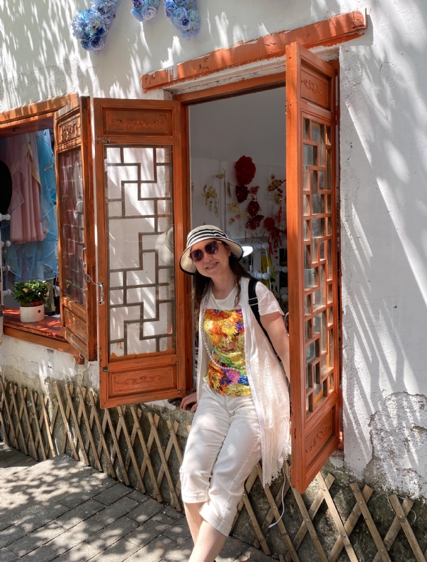 stella的第三张照片--佛山相亲服务中心